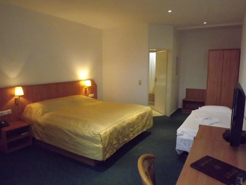 ***  Hotel Gold Spring Hannover Německo